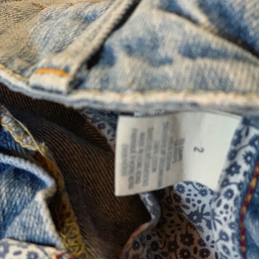Vtg American Eagle AE Jean Shorts Sz 2 - Picture 9 of 9